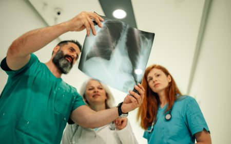 Akciğer Kanseri Belirtileri Nelerdir? Nedenleri ve Tedavi Yöntemleri